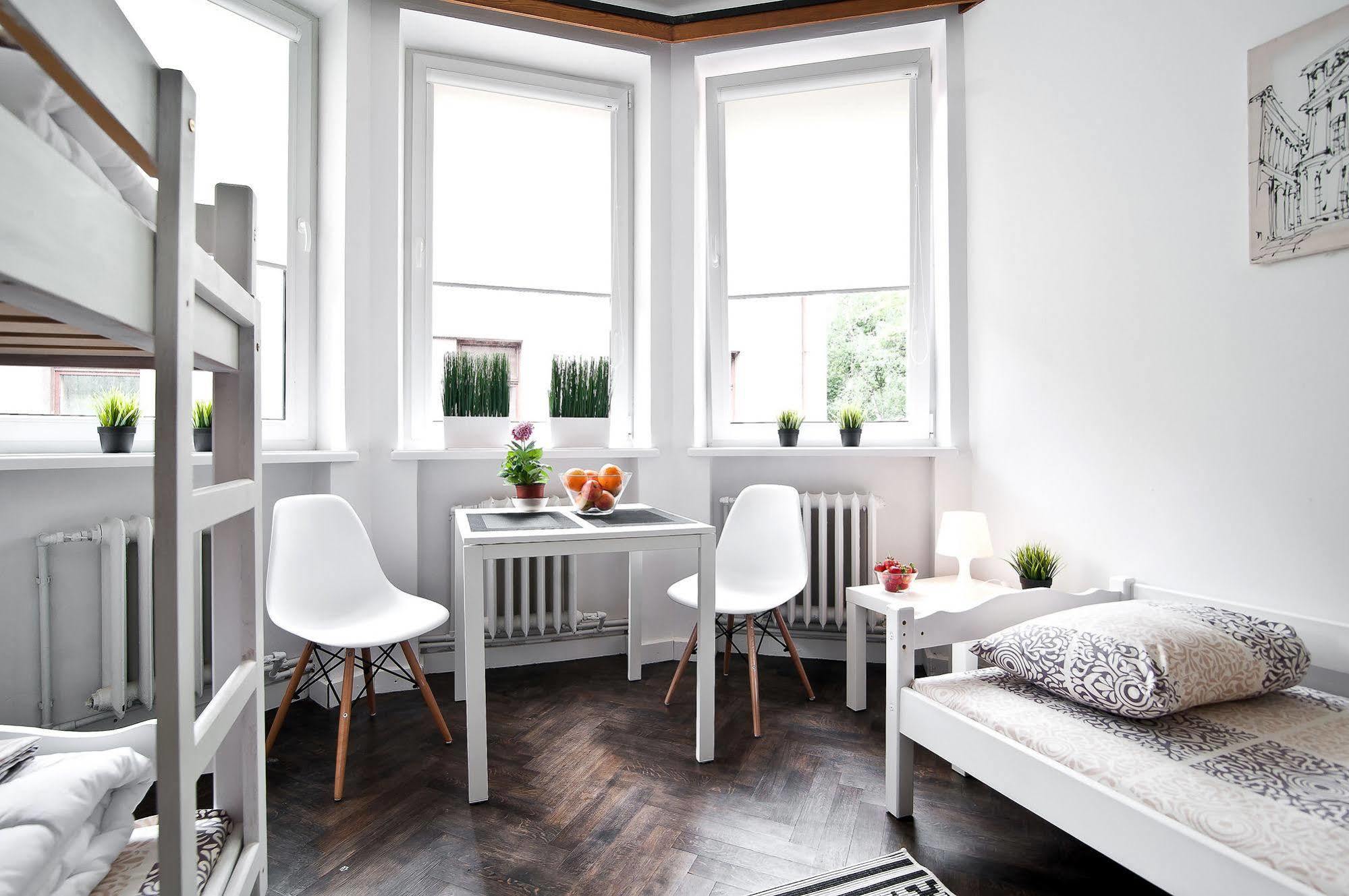 Extra Hostel "Easy Kaunas" المظهر الخارجي الصورة