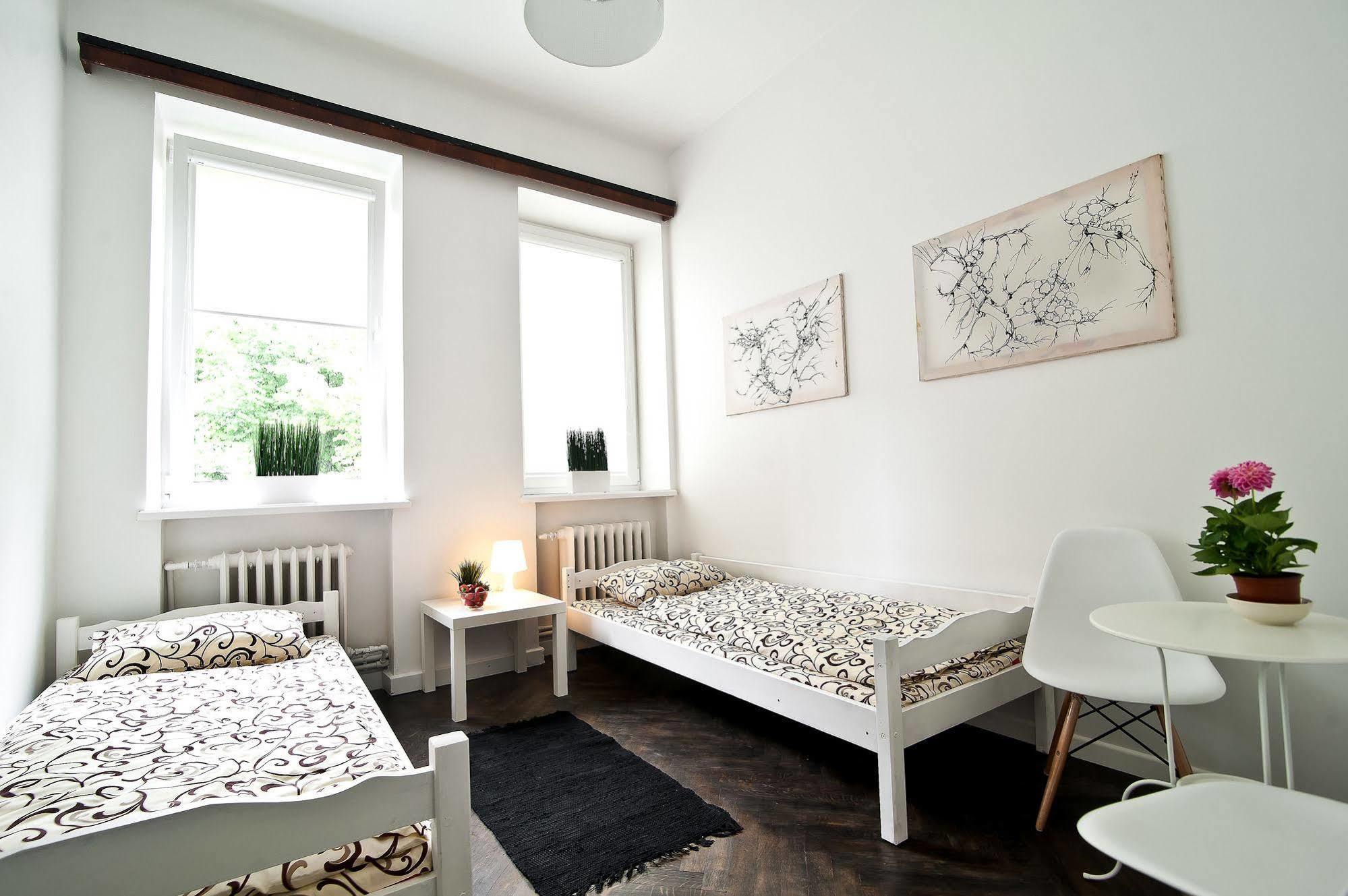 Extra Hostel "Easy Kaunas" المظهر الخارجي الصورة