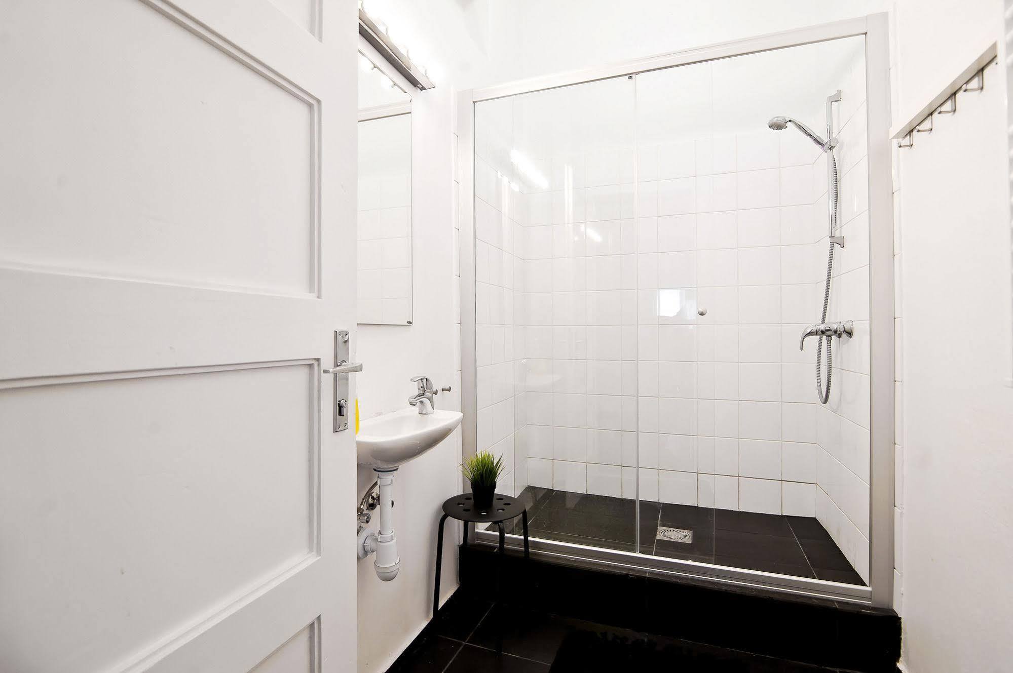 Extra Hostel "Easy Kaunas" المظهر الخارجي الصورة